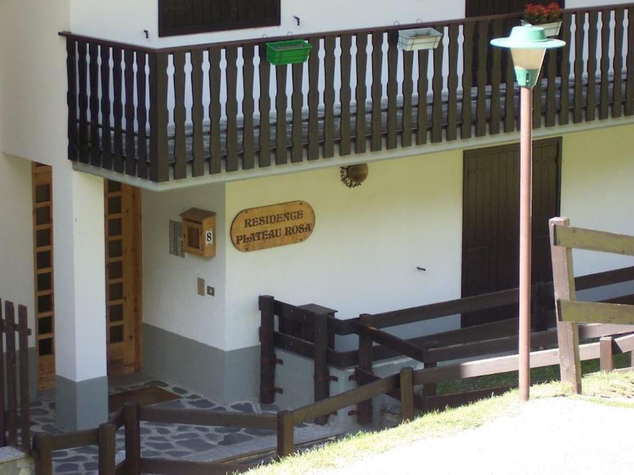 Valtournenche Appartamento Comodo Alle Piste Singlin Dış mekan fotoğraf